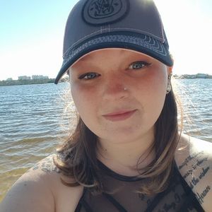 Meet your Posher, Mikalea